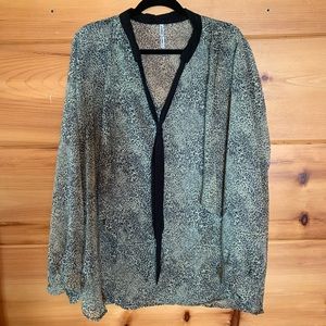 Yummy Plus Blouse